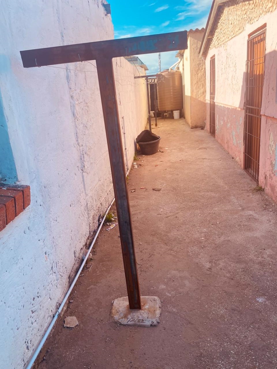 11 Bedroom Property for Sale in Kwazakhele Eastern Cape